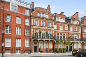 Kensington Court, London W8 5DP, Kensington Kensington Court, London W8 5DP, Kensington